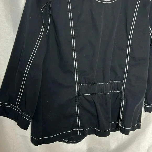 COTTON GINNY Y2K cropped cotton black blazer,fitted , round snaps ,white trim - Picture 6 of 15